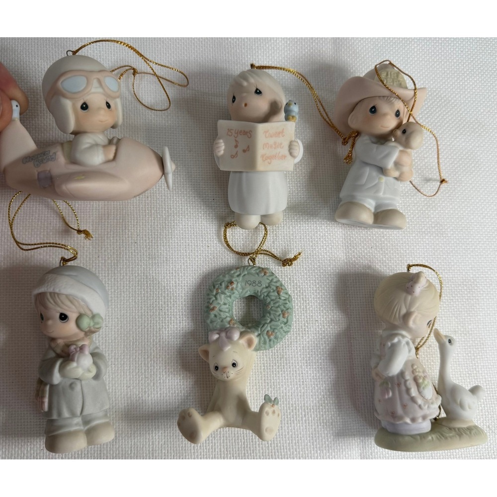 Precious Moments Christmas Ornament Lot of 6 Vintage Porcelain Figurines w Boxes